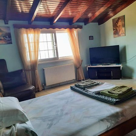 Galaxy Rooms Xi Beach Екстер'єр фото